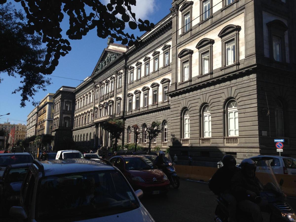 Vacanze Napoletane Naples Exterior photo
